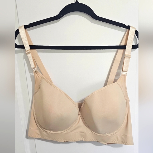New comfy bra size 50 or 46DDD beige - Picture 1 of 4